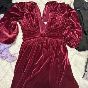 Gianni Bini Velvet Long Sleeve Dress in Deep Red